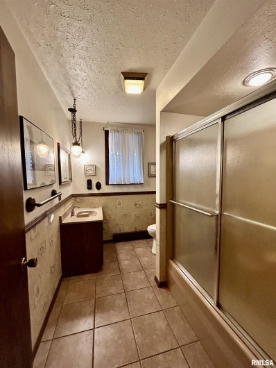 61 Schack Road, Murphysboro, Illinois 62966, 3 Bedrooms Bedrooms, 0 ,2 BathroomsBathrooms,Residential,For Sale,Schack,0,RMAEB460521