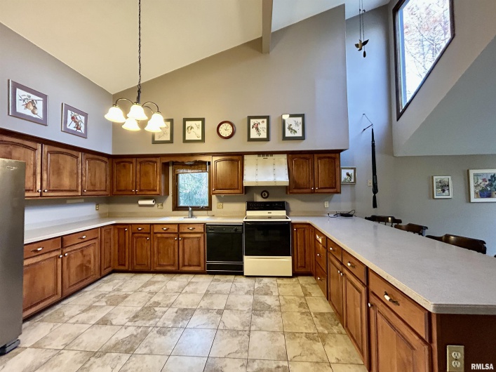 61 Schack Road, Murphysboro, Illinois 62966, 3 Bedrooms Bedrooms, 0 ,2 BathroomsBathrooms,Residential,For Sale,Schack,0,RMAEB460521