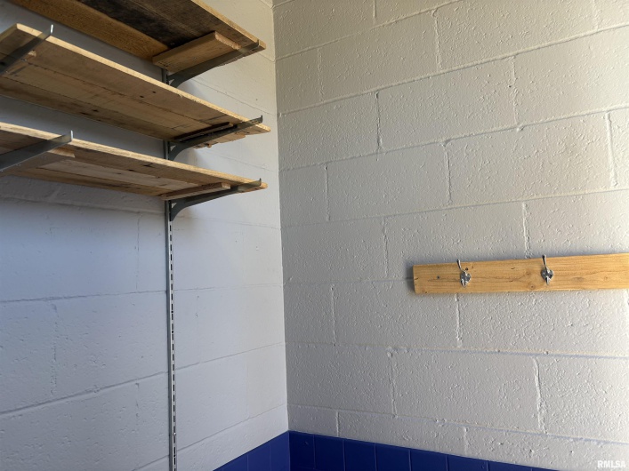 2040 WALNUT Street, Murphysboro, Illinois 62966, 0 , 0 ,0,Commercial Sale,For Sale,WALNUT,0,RMAEB460527