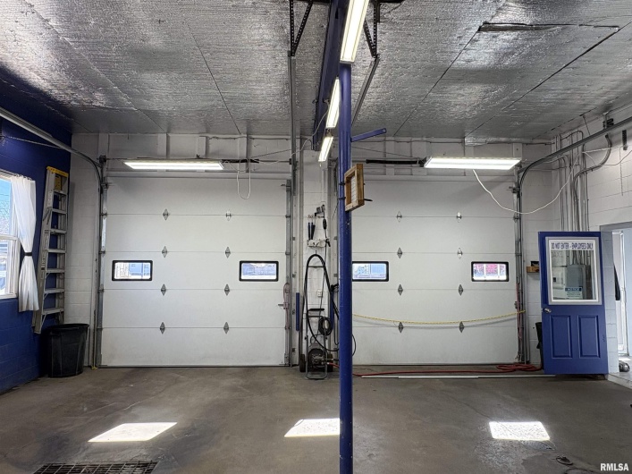 2040 WALNUT Street, Murphysboro, Illinois 62966, 0 , 0 ,0,Commercial Sale,For Sale,WALNUT,0,RMAEB460527