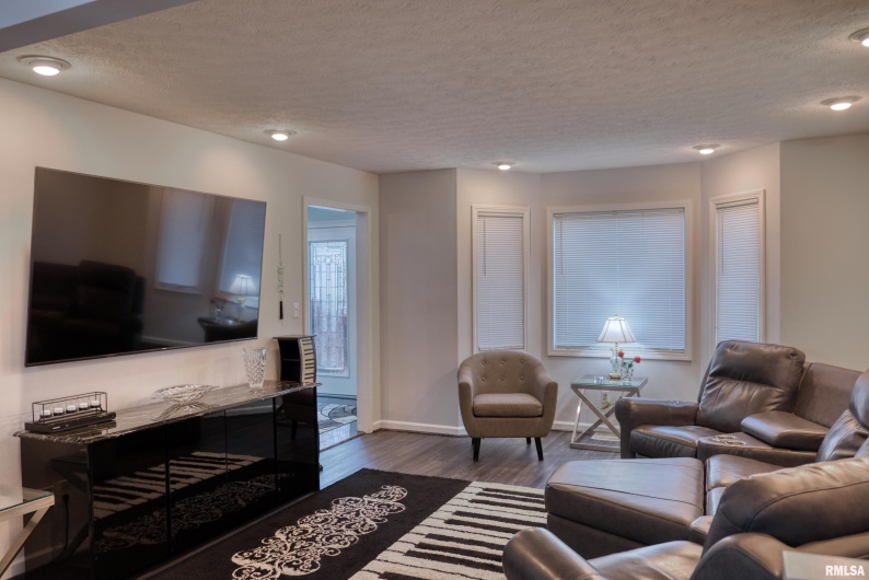 6381 Tyner Lane, Marion, Illinois 62901, 4 Bedrooms Bedrooms, 0 ,2 BathroomsBathrooms,Residential,For Sale,Tyner,0,RMAQC4269511