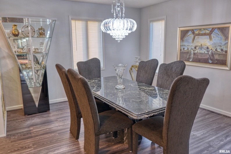 6381 Tyner Lane, Marion, Illinois 62901, 4 Bedrooms Bedrooms, 0 ,2 BathroomsBathrooms,Residential,For Sale,Tyner,0,RMAQC4269511