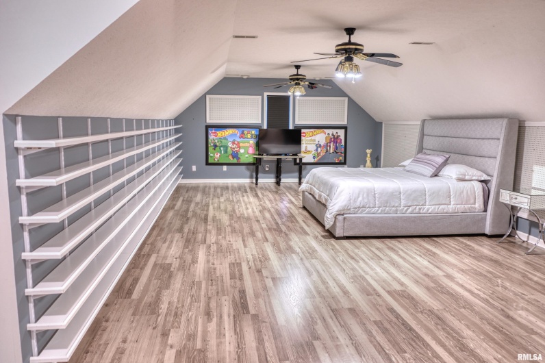 6381 Tyner Lane, Marion, Illinois 62901, 4 Bedrooms Bedrooms, 0 ,2 BathroomsBathrooms,Residential,For Sale,Tyner,0,RMAQC4269511