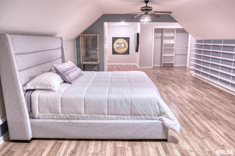 6381 Tyner Lane, Marion, Illinois 62901, 4 Bedrooms Bedrooms, 0 ,2 BathroomsBathrooms,Residential,For Sale,Tyner,0,RMAQC4269511