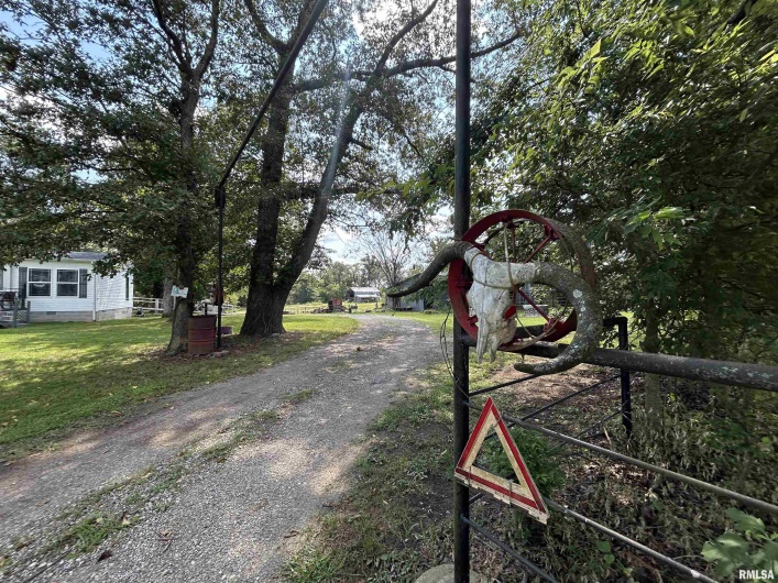 13536 Alleghany Road, Thompsonville, Illinois 62890, 3 Bedrooms Bedrooms, 0 ,2 BathroomsBathrooms,Residential,For Sale,Alleghany,0,RMAEB460528