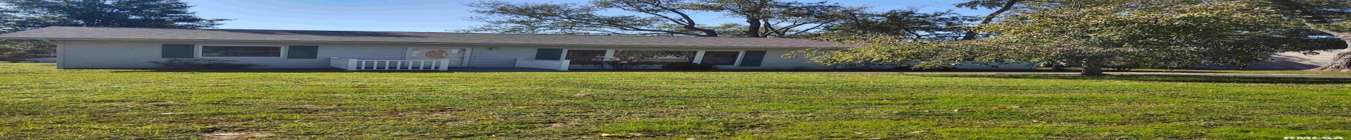 901 LOCUST Street, Vienna, Illinois 62995, 3 Bedrooms Bedrooms, 0 ,1 BathroomBathrooms,Residential,For Sale,LOCUST,0,RMAEB460207