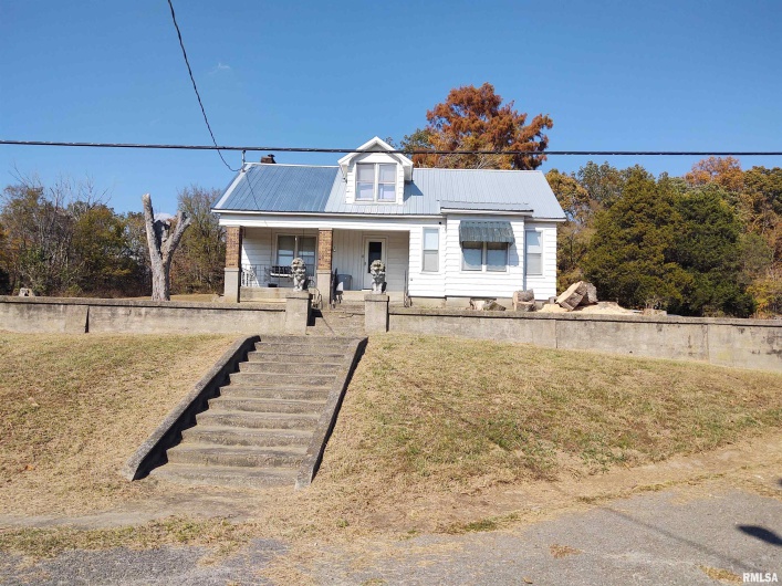 7280 Buncombe Road, Buncombe, Illinois 62912, 2 Bedrooms Bedrooms, 0 ,1 BathroomBathrooms,Residential,For Sale,Buncombe,0,RMAEB455718