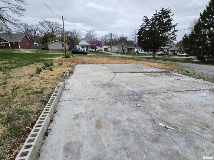 618 MCKINLEY Street, Harrisburg, Illinois 62946, 0 , 0 ,0,Land,For Sale,MCKINLEY,0,RMAEB460542