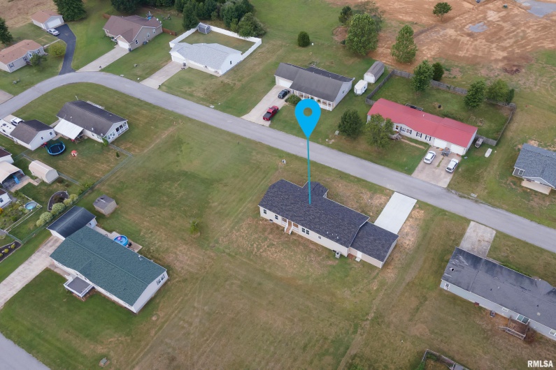 5673 Arctic Fox Drive, Carterville, Illinois 62918, 4 Bedrooms Bedrooms, 0 ,2 BathroomsBathrooms,Residential,For Sale,Arctic Fox,0,RMAQC4269468