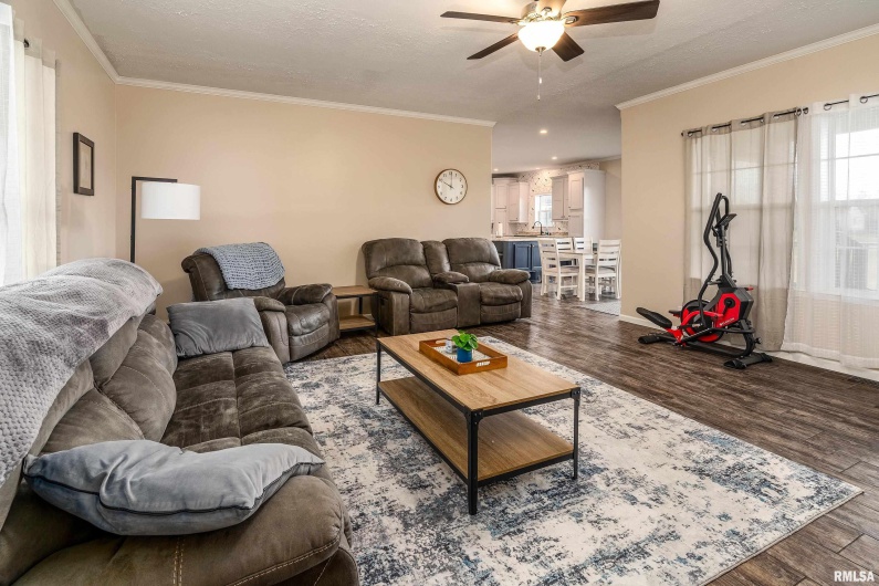 5673 Arctic Fox Drive, Carterville, Illinois 62918, 4 Bedrooms Bedrooms, 0 ,2 BathroomsBathrooms,Residential,For Sale,Arctic Fox,0,RMAQC4269468