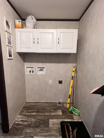 860 Lick Creek Road, Buncombe, Illinois 62912, 3 Bedrooms Bedrooms, 0 ,2 BathroomsBathrooms,Residential,For Sale,Lick Creek,0,RMAQC4269569