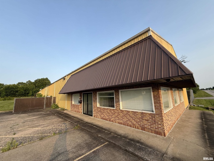 1275 Reed Station Road, Carbondale, Illinois 62901, 0 , 0 ,0,Commercial Sale,For Sale,Reed Station,0,RMAEB458219