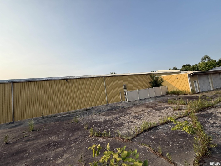 1275 Reed Station Road, Carbondale, Illinois 62901, 0 , 0 ,0,Commercial Sale,For Sale,Reed Station,0,RMAEB458219