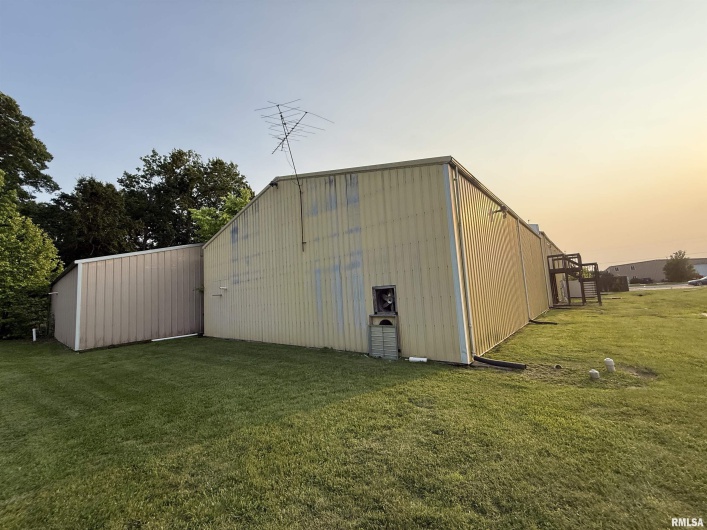 1275 Reed Station Road, Carbondale, Illinois 62901, 0 , 0 ,0,Commercial Sale,For Sale,Reed Station,0,RMAEB458219