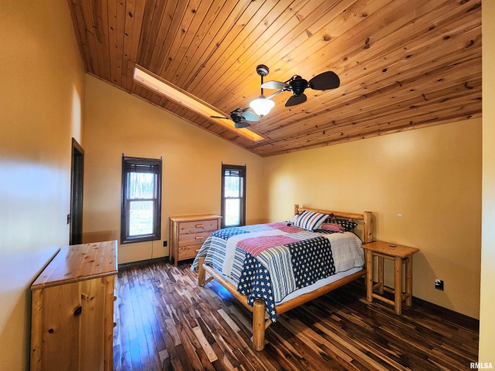 253 Ween Road, DeSoto, Illinois 62924, 7 Bedrooms Bedrooms, 0 ,4 BathroomsBathrooms,Residential,For Sale,Ween,0,RMAEB460556