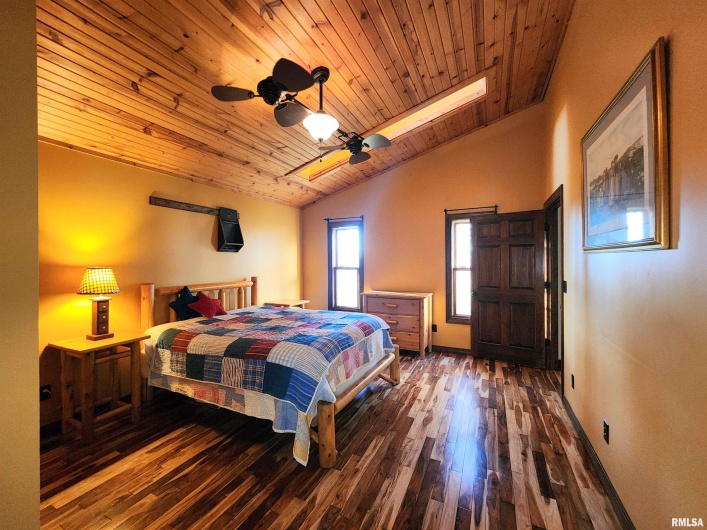 253 Ween Road, DeSoto, Illinois 62924, 7 Bedrooms Bedrooms, 0 ,4 BathroomsBathrooms,Residential,For Sale,Ween,0,RMAEB460556