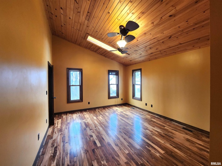 253 Ween Road, DeSoto, Illinois 62924, 7 Bedrooms Bedrooms, 0 ,4 BathroomsBathrooms,Residential,For Sale,Ween,0,RMAEB460556