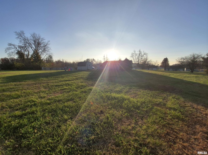 1100 MOORE Street, Eldorado, Illinois 62930, 2 Bedrooms Bedrooms, 0 ,2 BathroomsBathrooms,Residential,For Sale,MOORE,0,RMAEB460563