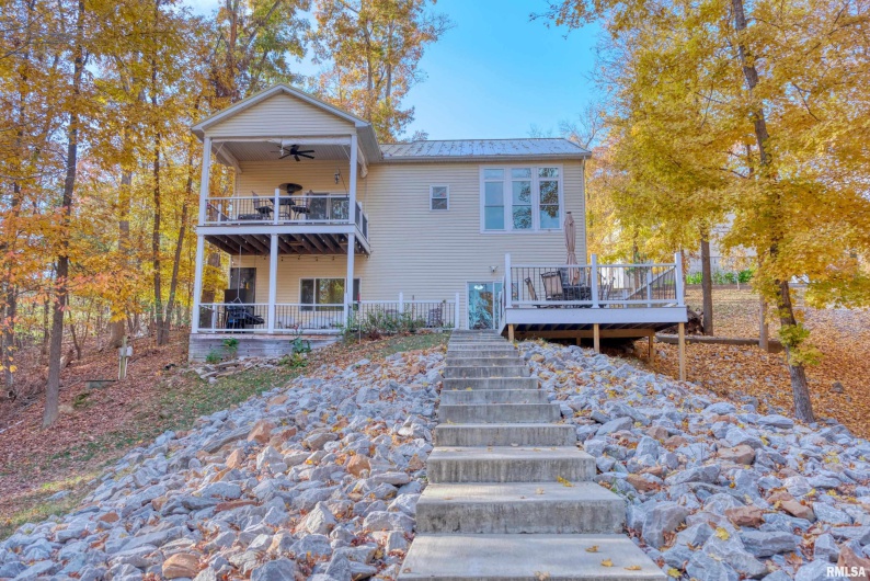 1415 Lake Shore Drive South, Goreville, Illinois 62939, 3 Bedrooms Bedrooms, 0 ,3 BathroomsBathrooms,Residential,For Sale,Lake Shore Drive South,0,RMAEB460567