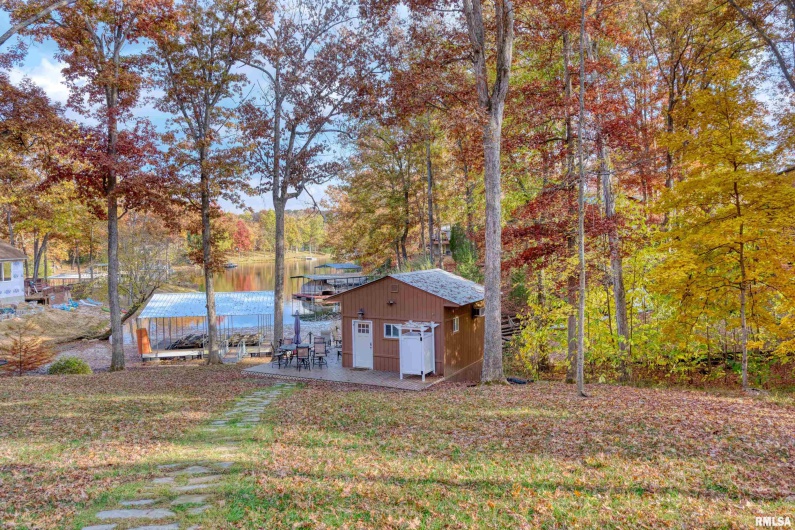 1415 Lake Shore Drive South, Goreville, Illinois 62939, 3 Bedrooms Bedrooms, 0 ,3 BathroomsBathrooms,Residential,For Sale,Lake Shore Drive South,0,RMAEB460567