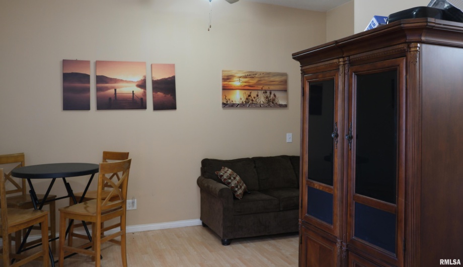 1415 Lake Shore Drive South, Goreville, Illinois 62939, 3 Bedrooms Bedrooms, 0 ,3 BathroomsBathrooms,Residential,For Sale,Lake Shore Drive South,0,RMAEB460567