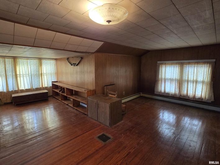 500 SLOAN Street, Harrisburg, Illinois 62946, 3 Bedrooms Bedrooms, 0 ,1 BathroomBathrooms,Residential,For Sale,SLOAN,0,RMAEB460575