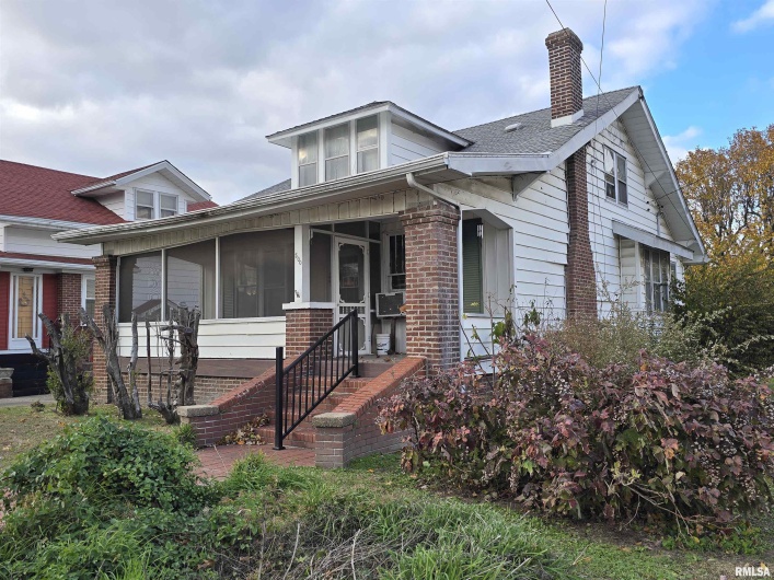 500 SLOAN Street, Harrisburg, Illinois 62946, 3 Bedrooms Bedrooms, 0 ,1 BathroomBathrooms,Residential,For Sale,SLOAN,0,RMAEB460575