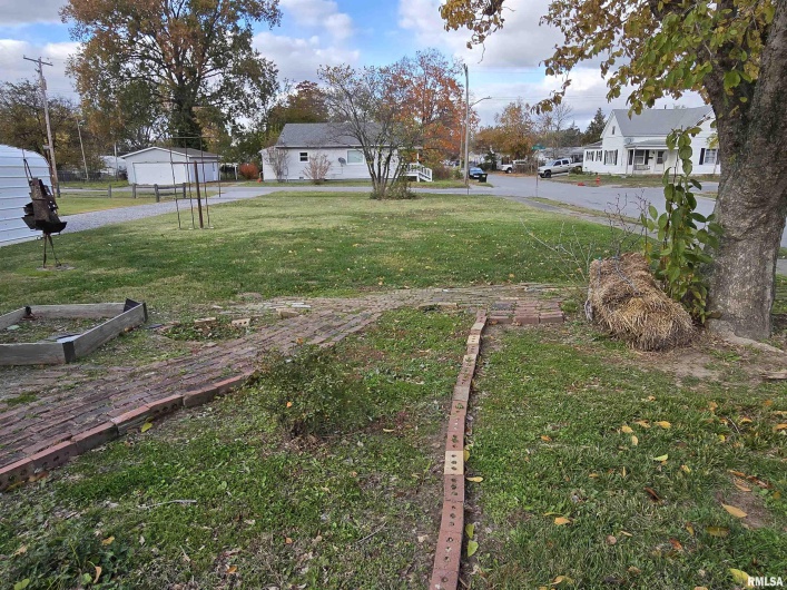 500 SLOAN Street, Harrisburg, Illinois 62946, 3 Bedrooms Bedrooms, 0 ,1 BathroomBathrooms,Residential,For Sale,SLOAN,0,RMAEB460575