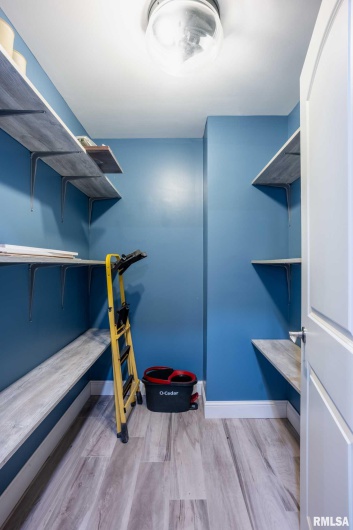 1901 Spring Garden Road, Marion, Illinois 62959, 4 Bedrooms Bedrooms, 0 ,3 BathroomsBathrooms,Residential,For Sale,Spring Garden,0,RMAQC4269668