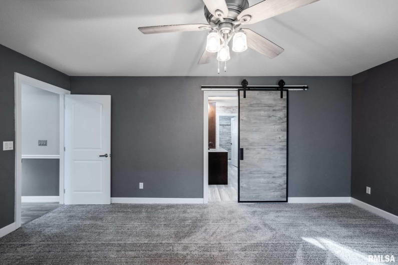 1901 Spring Garden Road, Marion, Illinois 62959, 4 Bedrooms Bedrooms, 0 ,3 BathroomsBathrooms,Residential,For Sale,Spring Garden,0,RMAQC4269668