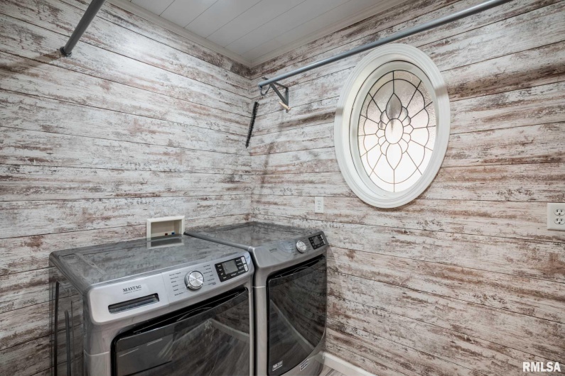 1901 Spring Garden Road, Marion, Illinois 62959, 4 Bedrooms Bedrooms, 0 ,3 BathroomsBathrooms,Residential,For Sale,Spring Garden,0,RMAQC4269668