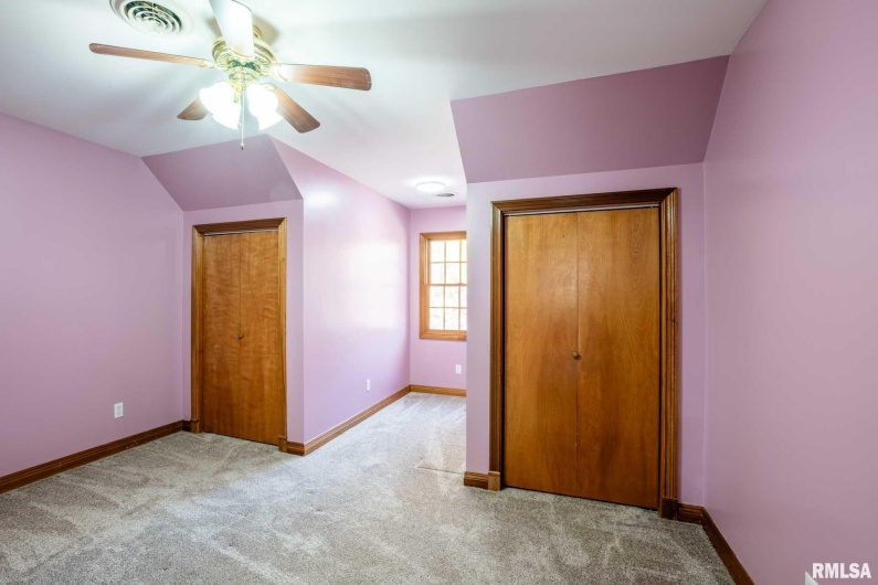 1901 Spring Garden Road, Marion, Illinois 62959, 4 Bedrooms Bedrooms, 0 ,3 BathroomsBathrooms,Residential,For Sale,Spring Garden,0,RMAQC4269668