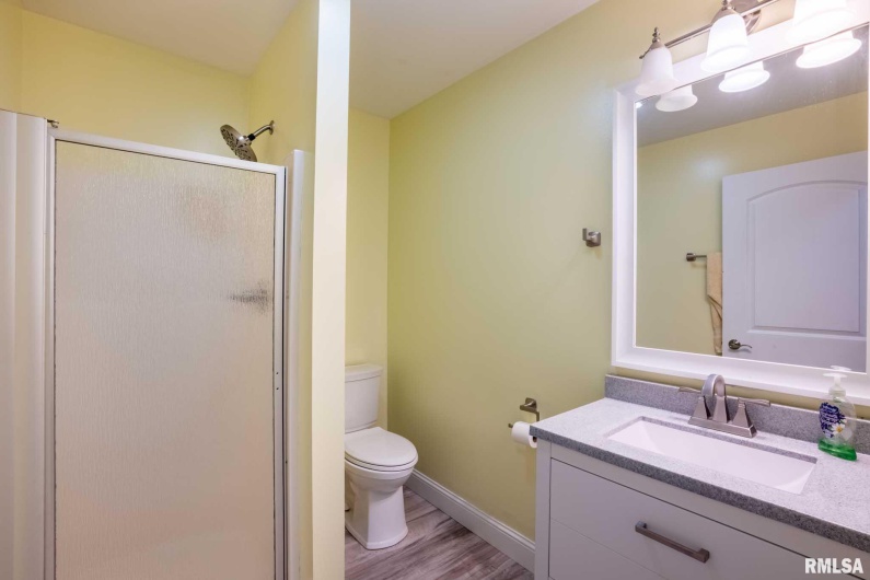 1901 Spring Garden Road, Marion, Illinois 62959, 4 Bedrooms Bedrooms, 0 ,3 BathroomsBathrooms,Residential,For Sale,Spring Garden,0,RMAQC4269668