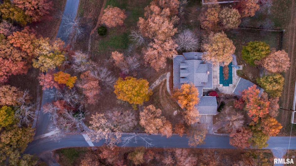 1901 Spring Garden Road, Marion, Illinois 62959, 4 Bedrooms Bedrooms, 0 ,3 BathroomsBathrooms,Residential,For Sale,Spring Garden,0,RMAQC4269668