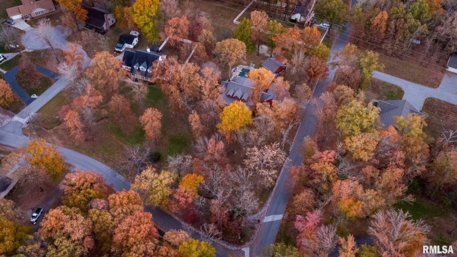 1901 Spring Garden Road, Marion, Illinois 62959, 4 Bedrooms Bedrooms, 0 ,3 BathroomsBathrooms,Residential,For Sale,Spring Garden,0,RMAQC4269668