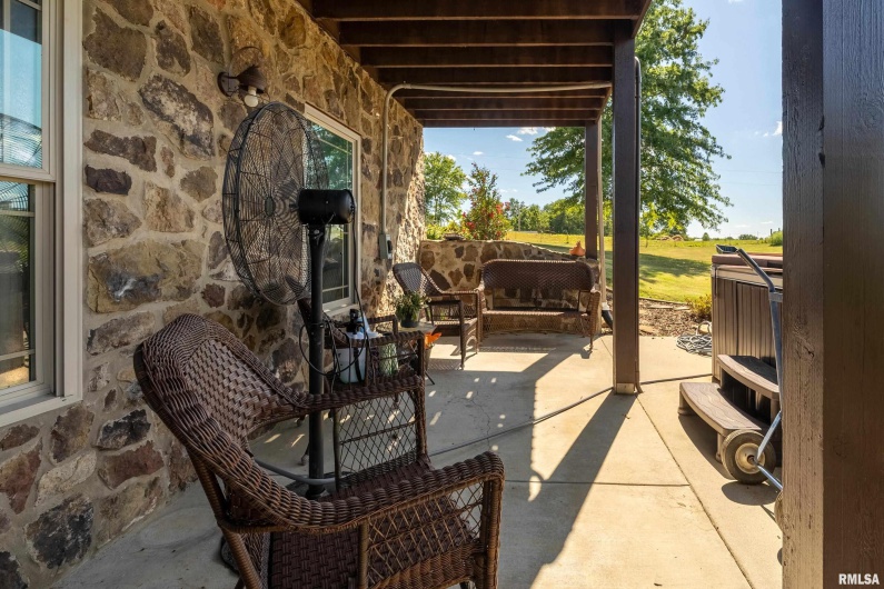 3860 BOYD Road, Anna, Illinois 62906, 4 Bedrooms Bedrooms, 0 ,2 BathroomsBathrooms,Residential,For Sale,BOYD,0,RMAEB459600