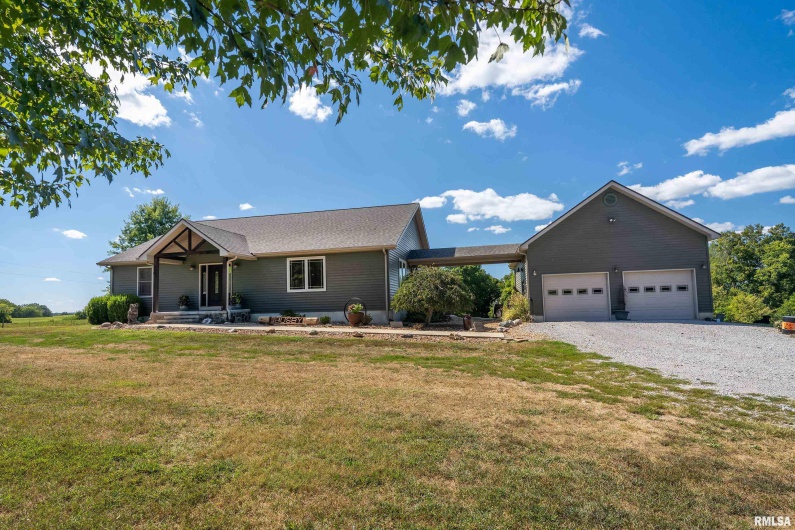 3860 BOYD Road, Anna, Illinois 62906, 4 Bedrooms Bedrooms, 0 ,2 BathroomsBathrooms,Residential,For Sale,BOYD,0,RMAEB459600