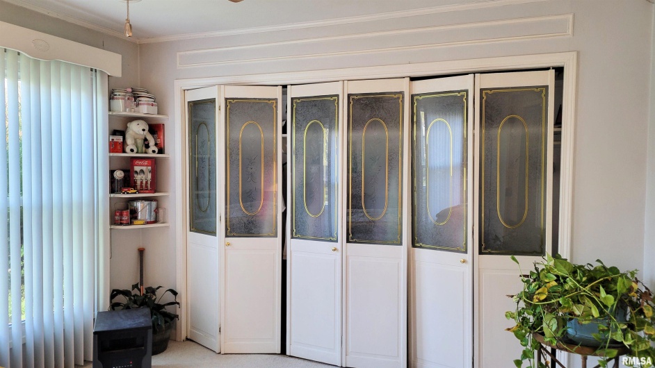 202 Westernaire Drive, Marion, Illinois 62959, 3 Bedrooms Bedrooms, 0 ,2 BathroomsBathrooms,Residential,For Sale,Westernaire,0,RMAEB460584