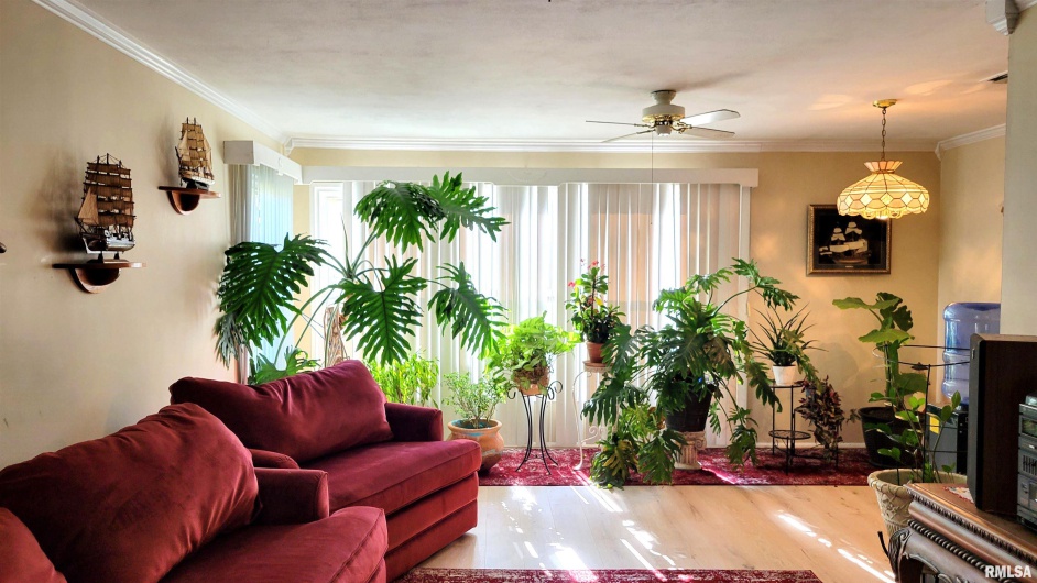 202 Westernaire Drive, Marion, Illinois 62959, 3 Bedrooms Bedrooms, 0 ,2 BathroomsBathrooms,Residential,For Sale,Westernaire,0,RMAEB460584