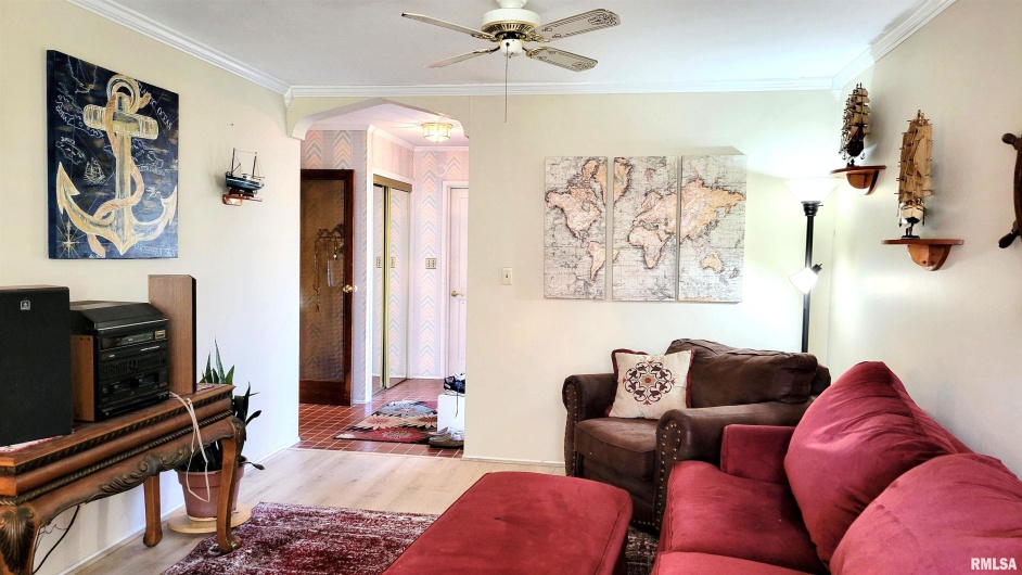 202 Westernaire Drive, Marion, Illinois 62959, 3 Bedrooms Bedrooms, 0 ,2 BathroomsBathrooms,Residential,For Sale,Westernaire,0,RMAEB460584