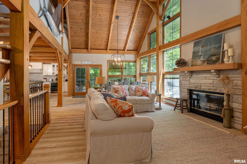 1165 Lake Shore Drive North Drive, Goreville, Illinois 62995, 4 Bedrooms Bedrooms, 0 ,3 BathroomsBathrooms,Residential,For Sale,Lake Shore Drive North,0,RMAEB460586