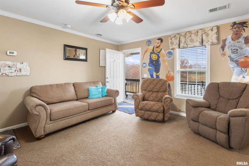 221 Gore Street, Goreville, Illinois 62939, 1 Bedroom Bedrooms, 0 ,1 BathroomBathrooms,Residential,For Sale,Gore,0,RMAEB460587