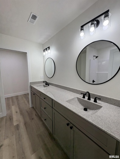 209 MADISON Street, Cambria, Illinois 62915, 3 Bedrooms Bedrooms, 0 ,2 BathroomsBathrooms,Residential,For Sale,MADISON,0,RMAEB460347