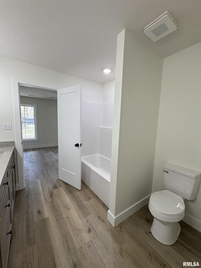 209 MADISON Street, Cambria, Illinois 62915, 3 Bedrooms Bedrooms, 0 ,2 BathroomsBathrooms,Residential,For Sale,MADISON,0,RMAEB460347