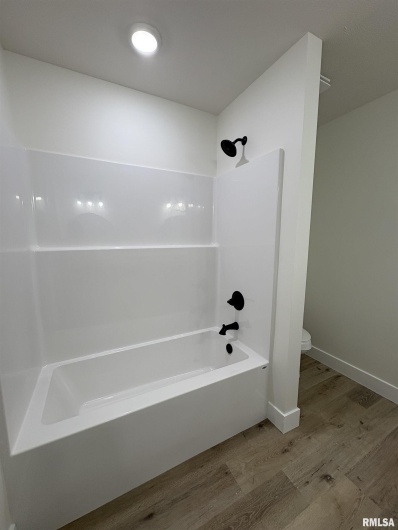 209 MADISON Street, Cambria, Illinois 62915, 3 Bedrooms Bedrooms, 0 ,2 BathroomsBathrooms,Residential,For Sale,MADISON,0,RMAEB460347