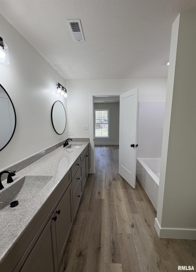 209 MADISON Street, Cambria, Illinois 62915, 3 Bedrooms Bedrooms, 0 ,2 BathroomsBathrooms,Residential,For Sale,MADISON,0,RMAEB460347