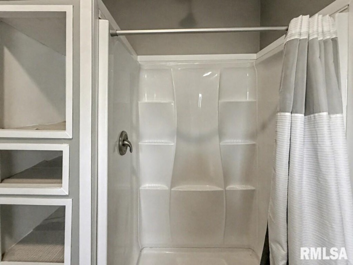 901 22ND Street, Herrin, Illinois 62948, 2 Bedrooms Bedrooms, 0 ,2 BathroomsBathrooms,Residential,For Sale,22ND,0,RMAQC4269688