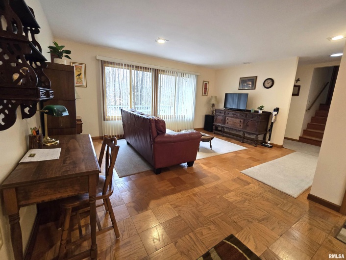 567 UNION GROVE Road, Carbondale, Illinois 62901, 3 Bedrooms Bedrooms, 0 ,3 BathroomsBathrooms,Residential,For Sale,UNION GROVE,0,RMAEB460605