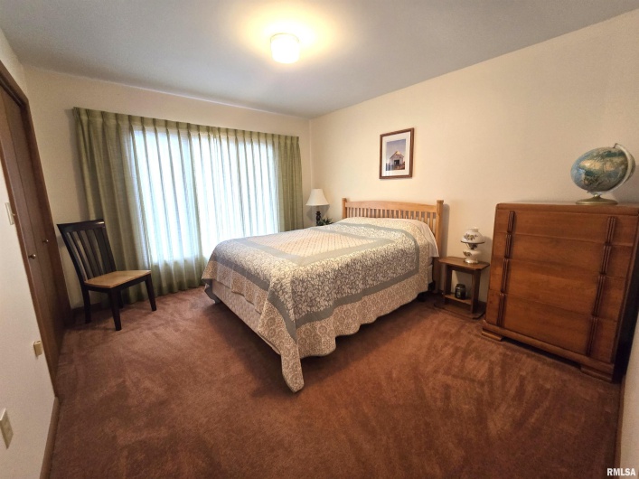 567 UNION GROVE Road, Carbondale, Illinois 62901, 3 Bedrooms Bedrooms, 0 ,3 BathroomsBathrooms,Residential,For Sale,UNION GROVE,0,RMAEB460605