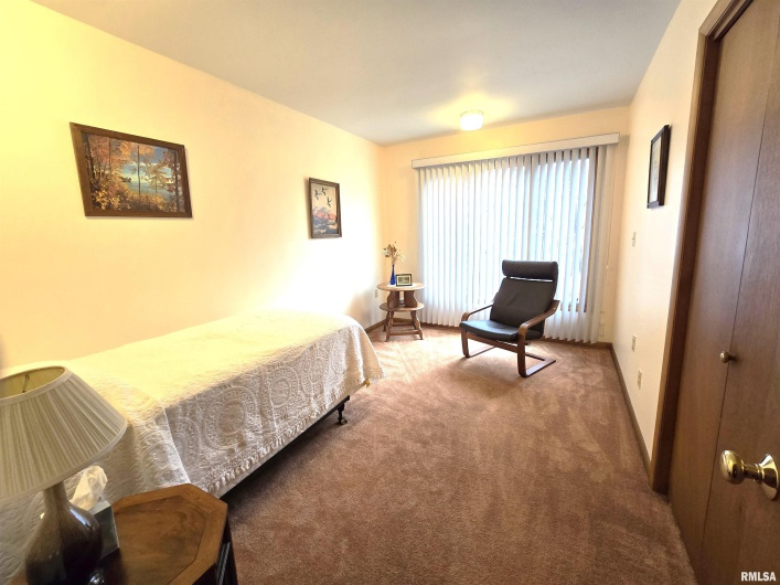 567 UNION GROVE Road, Carbondale, Illinois 62901, 3 Bedrooms Bedrooms, 0 ,3 BathroomsBathrooms,Residential,For Sale,UNION GROVE,0,RMAEB460605